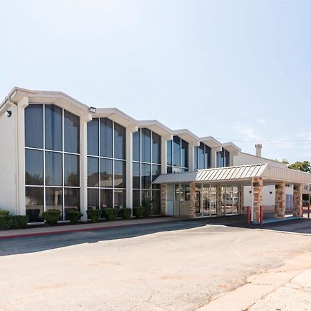 Delux Inn Wichita Falls Exterior foto