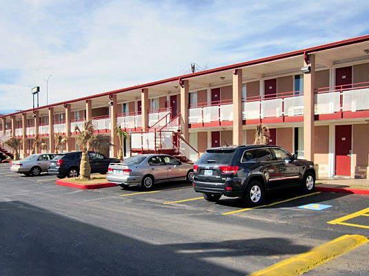 Delux Inn Wichita Falls Exterior foto